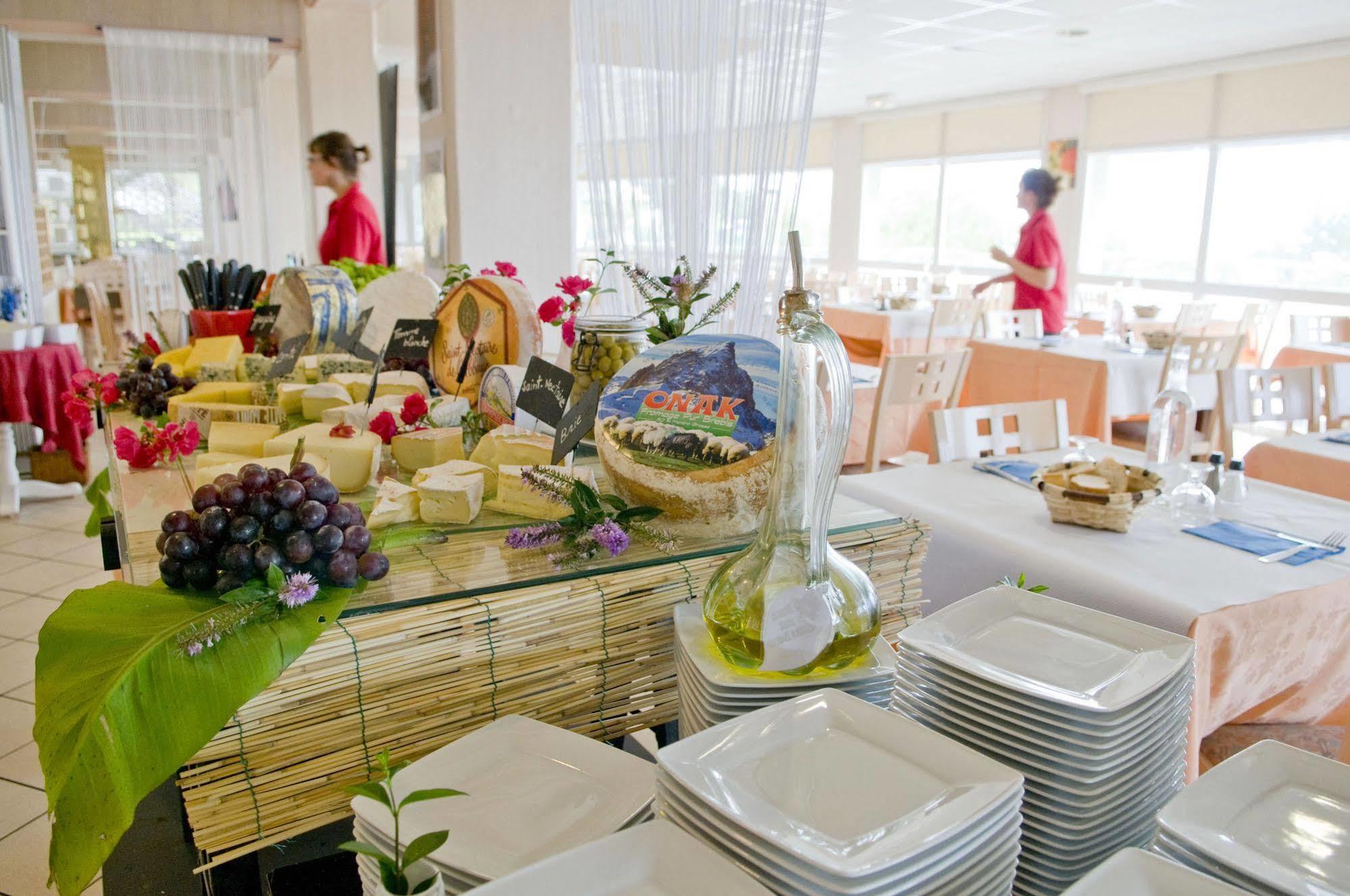 Village Vacances Azureva อองเกลต์ ภายนอก รูปภาพ